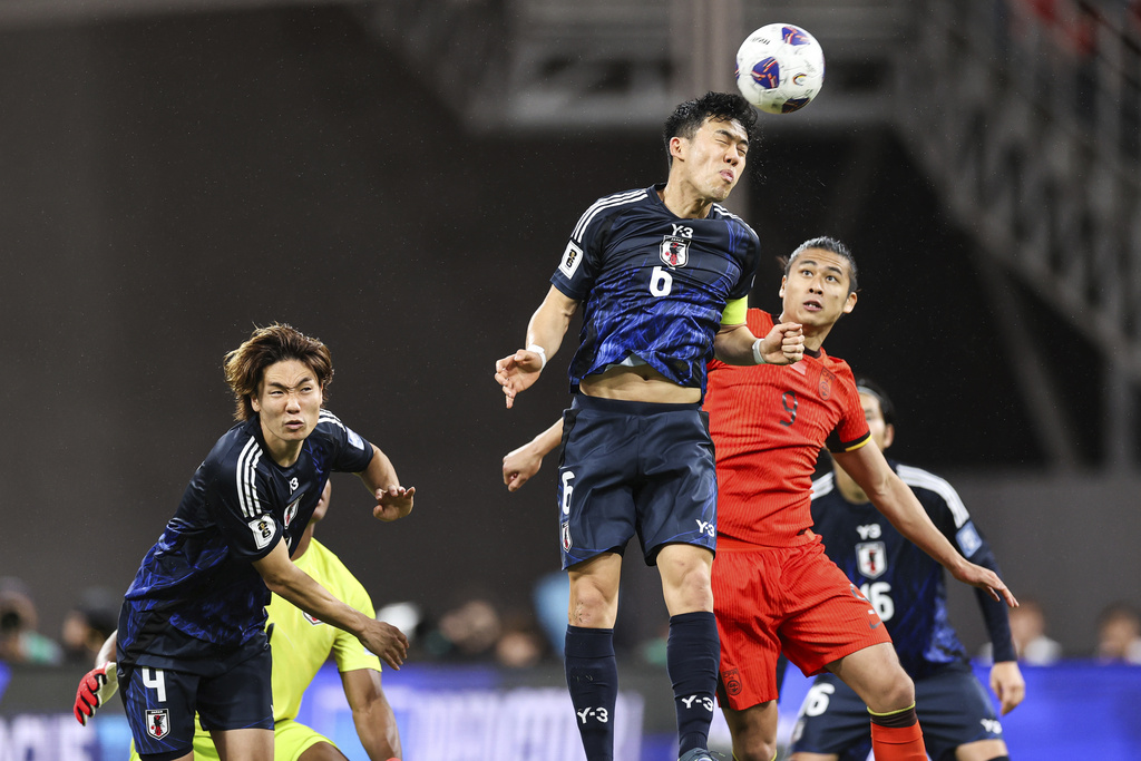 U19世锦赛，中国女排开门红！但黄悦鑫退步，全队一传防守需提高