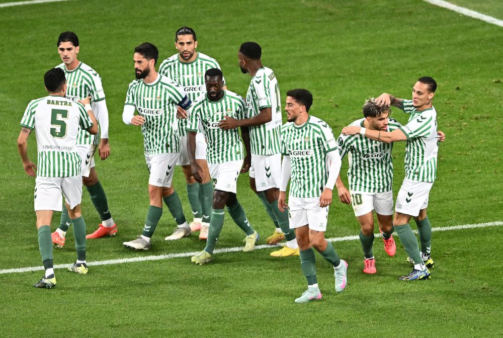 费尔明伤愈复出，巴萨迎来2025冲刺关键时刻